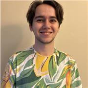 ESTUDIANTE UNIVERSITARIO , CON NIVEL ALTO DE INGLES , C1